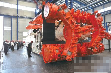 QMJ4260全斷面煤巷高效掘進機