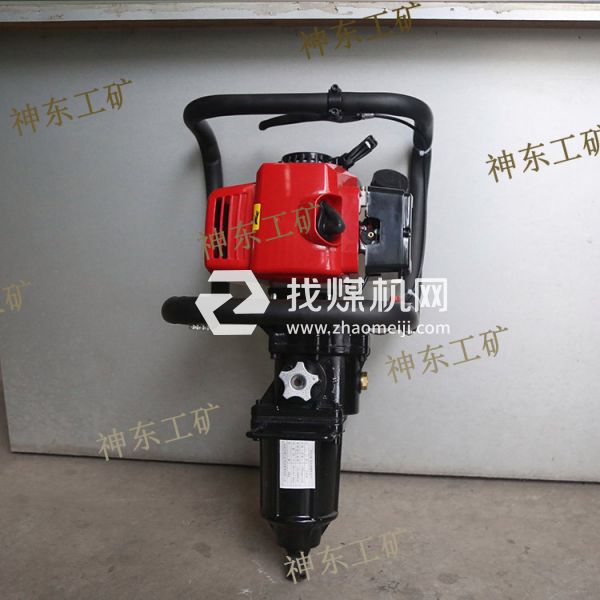 NB550手提式內(nèi)燃螺栓扳手 銷售手提式內(nèi)燃螺栓扳手